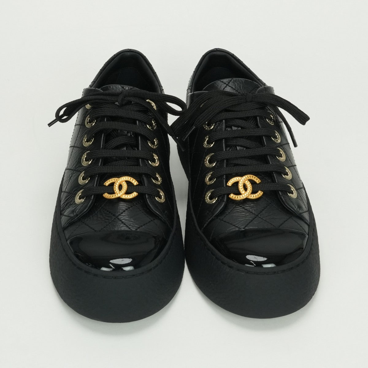 シャネル CHANEL マトラッセ サンダル 靴 シューズ ラムスキン ブラック Black 黒 ゴールド金具 スニーカー ココマーク