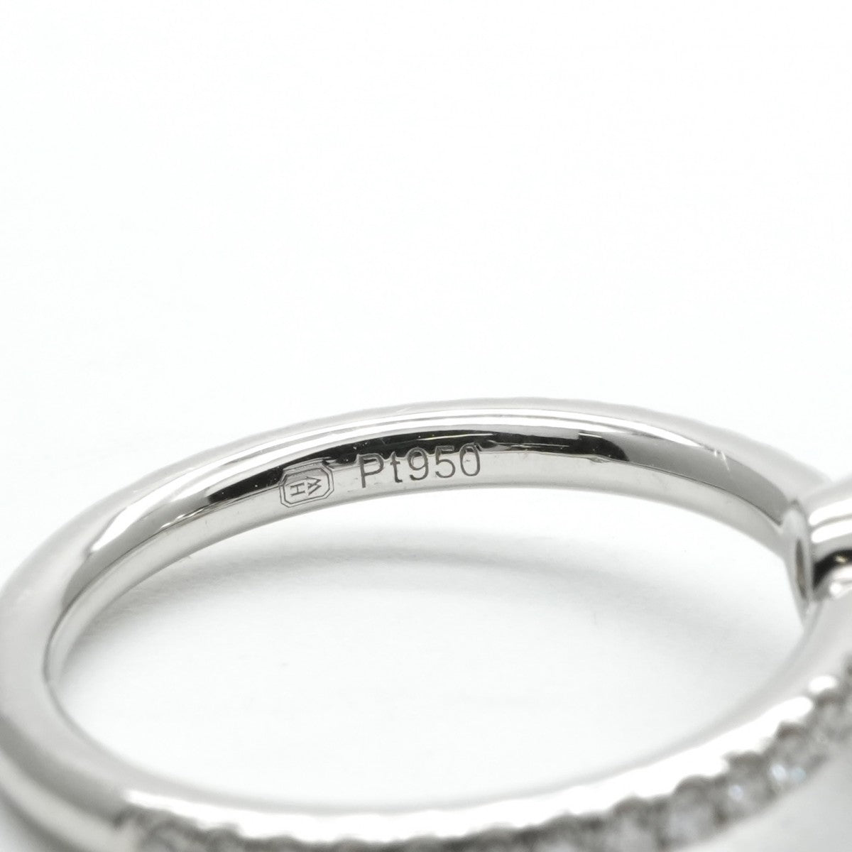 ハリーウィンストン HARRY WINSTON ラウンドカット・マイクロパヴェ・リング ラウンドカットマイクロパヴェリング The One by Harry Winston リング 指輪 Pt950 シルバー 婚約指輪　エンゲージリング　プラチナ　ダイヤモンド