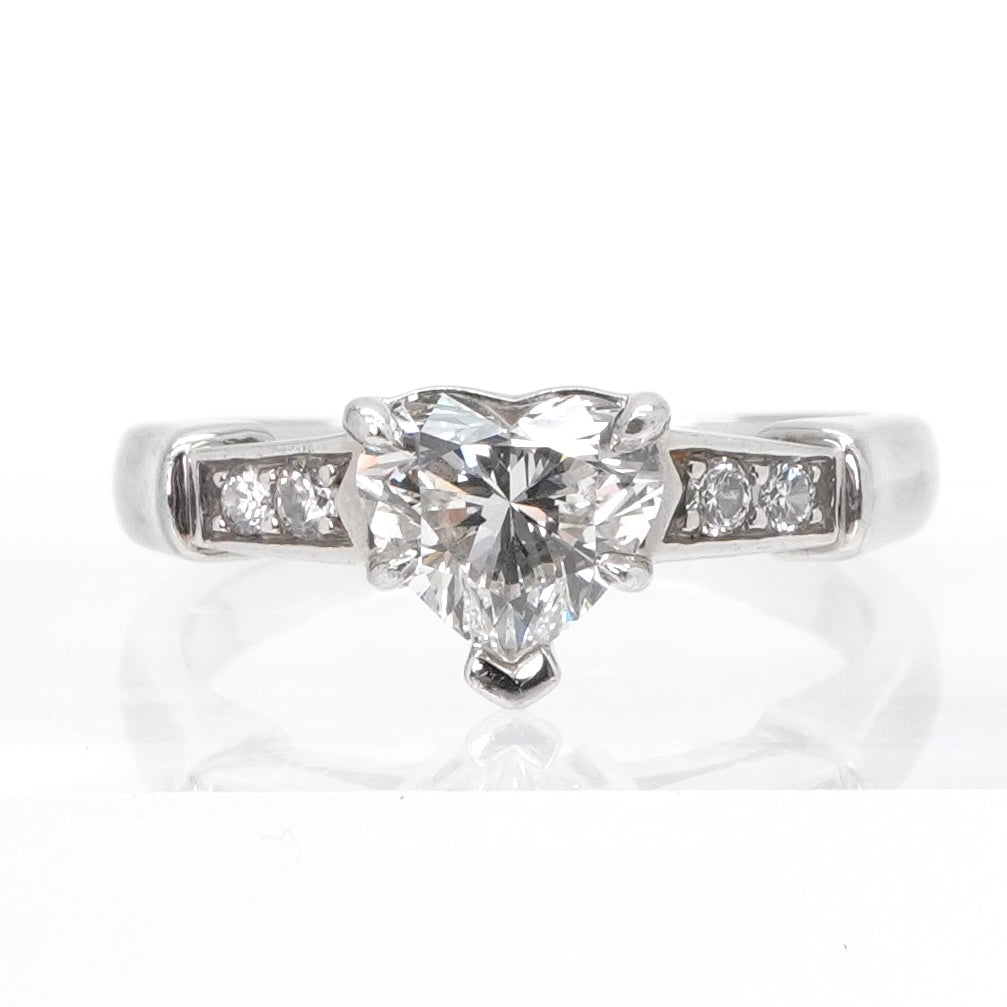 ハリーウィンストン HARRY WINSTON ハートシェイプ・クラシック・リング ハートシェイプ・クラシック・リング Classic Winston リング 指輪 Pt950 シルバー 婚約指輪　ダイヤモンド　エンゲージリング
