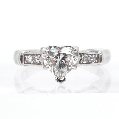 ハリーウィンストン HARRY WINSTON ハートシェイプ・クラシック・リング ハートシェイプ・クラシック・リング Classic Winston リング 指輪 Pt950 シルバー 婚約指輪　ダイヤモンド　エンゲージリング