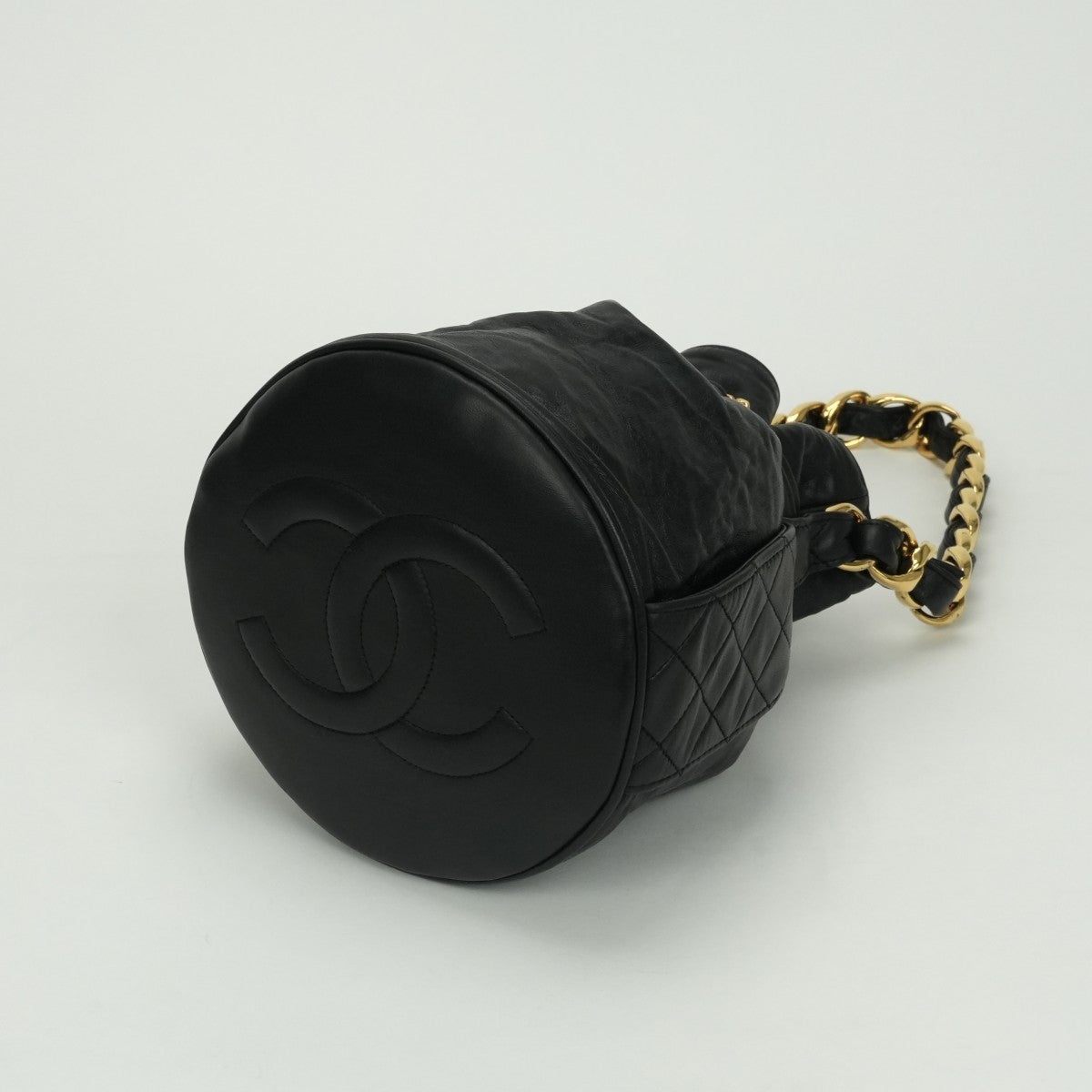 シャネル CHANEL バッグ ショルダーバッグ ラムスキン ブラック Black 黒 ゴールド金具 巾着 チェーンショルダーバッグ ココマーク