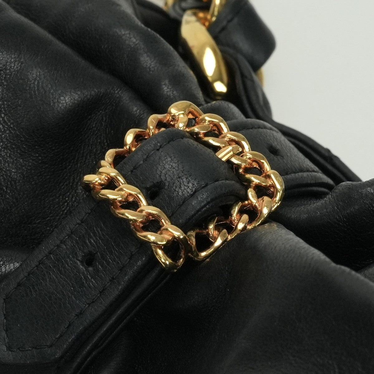 シャネル CHANEL バッグ ショルダーバッグ ラムスキン ブラック Black 黒 ゴールド金具 巾着 チェーンショルダーバッグ ココマーク