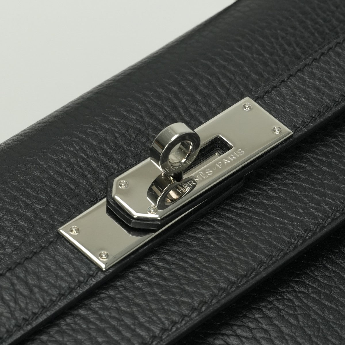エルメス HERMES ケリー32 ケリー 32 バッグ トートバッグ ショルダーバッグ アルデンヌ ノワール Noir ブラック Black 黒 シルバー金具 ハンドバッグ 外縫い 2WAYバッグ V字金具