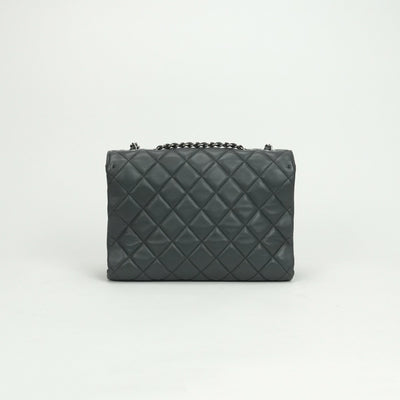 シャネル CHANEL マトラッセ バッグ ショルダーバッグ ラムスキン グレー Gray シルバー金具 チェーンショルダーバッグ ココマーク ターンロック シングルフラップ Sフラップ ダブルチェーン Wチェーン