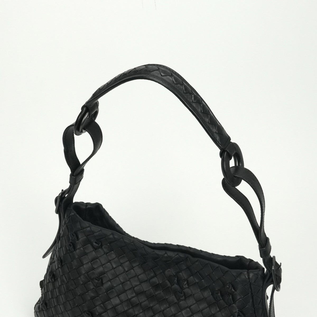 ボッテガヴェネタ BOTTEGAVENETA ワンショルダー イントレチャート バッグ ショルダーバッグ レザー　ラムスキン ブラック 黒 ブラック金具