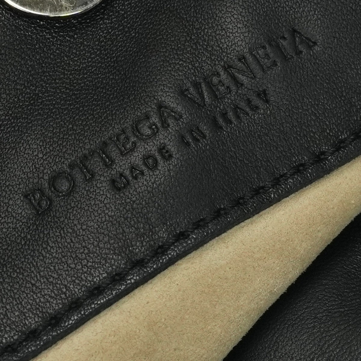ボッテガヴェネタ BOTTEGAVENETA ワンショルダー イントレチャート バッグ ショルダーバッグ レザー　ラムスキン ブラック 黒 ブラック金具