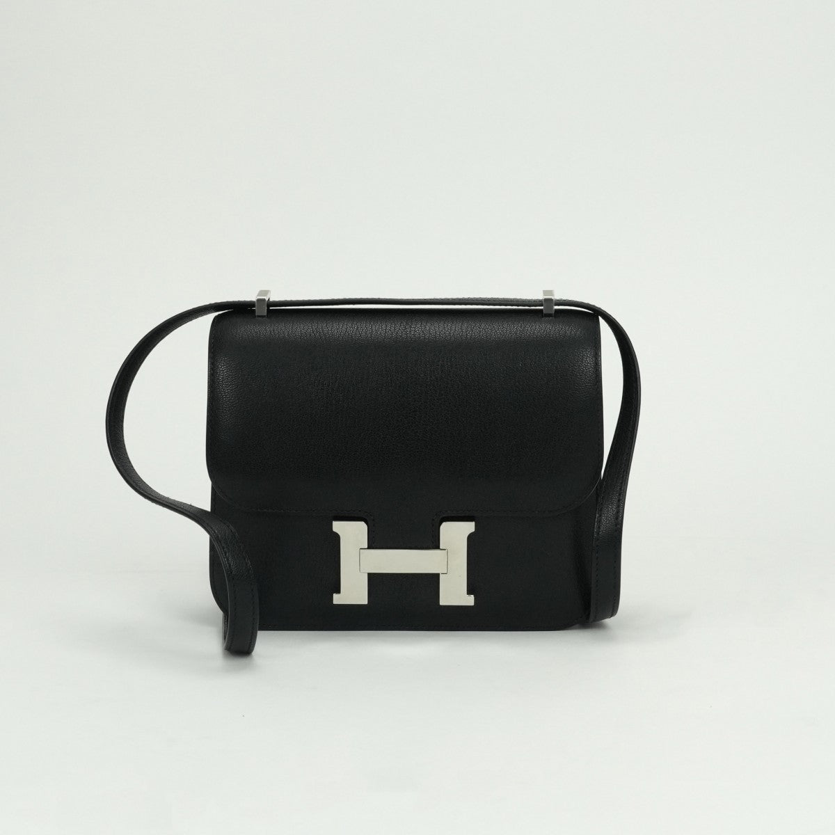 エルメス HERMES コンスタンス3 ミニ18 コンスタンス 3 ミニ 18 バッグ ショルダーバッグ シェーブルコロマンデル ノワール Noir ブラック Black 黒 シルバー金具 シェブルミゾル