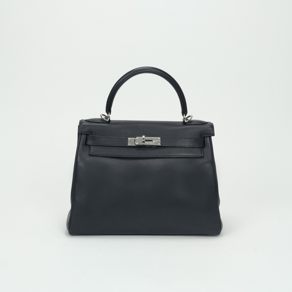 エルメス HERMES ケリー28 ケリー 28 バッグ トートバッグ ショルダーバッグ ヴォーガリバー ブルーインディゴ(推定) Blue Indigo ネイビー Navy 紺 シルバー金具 ハンドバッグ V字金具 新型金具 KELLY