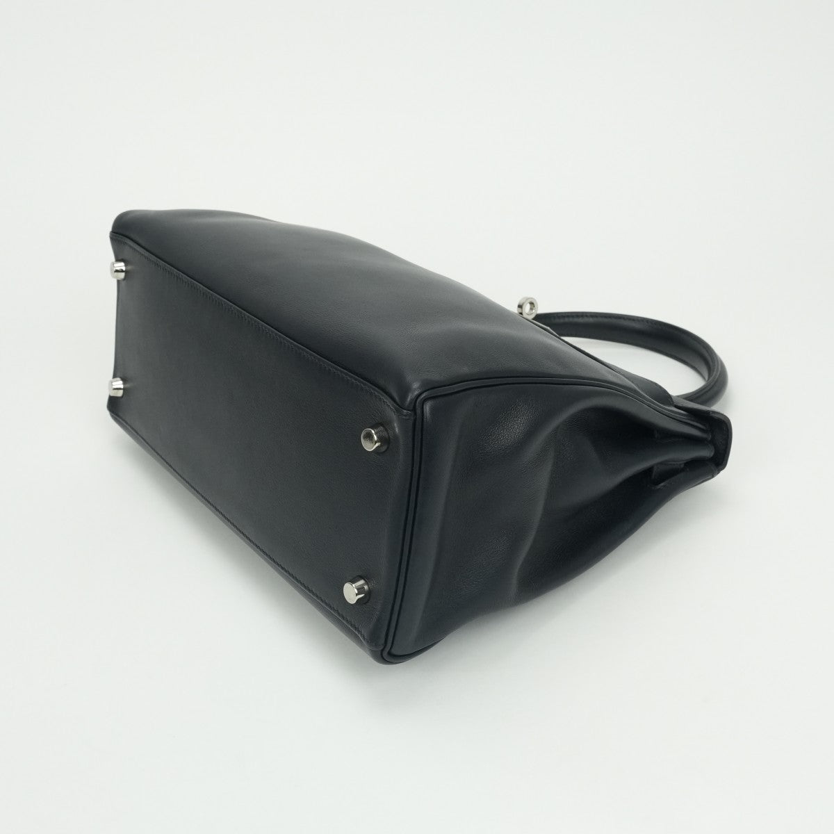 エルメス HERMES ケリー28 ケリー 28 バッグ トートバッグ ショルダーバッグ ヴォーガリバー ブルーインディゴ(推定) Blue Indigo ネイビー Navy 紺 シルバー金具 ハンドバッグ V字金具 新型金具 KELLY