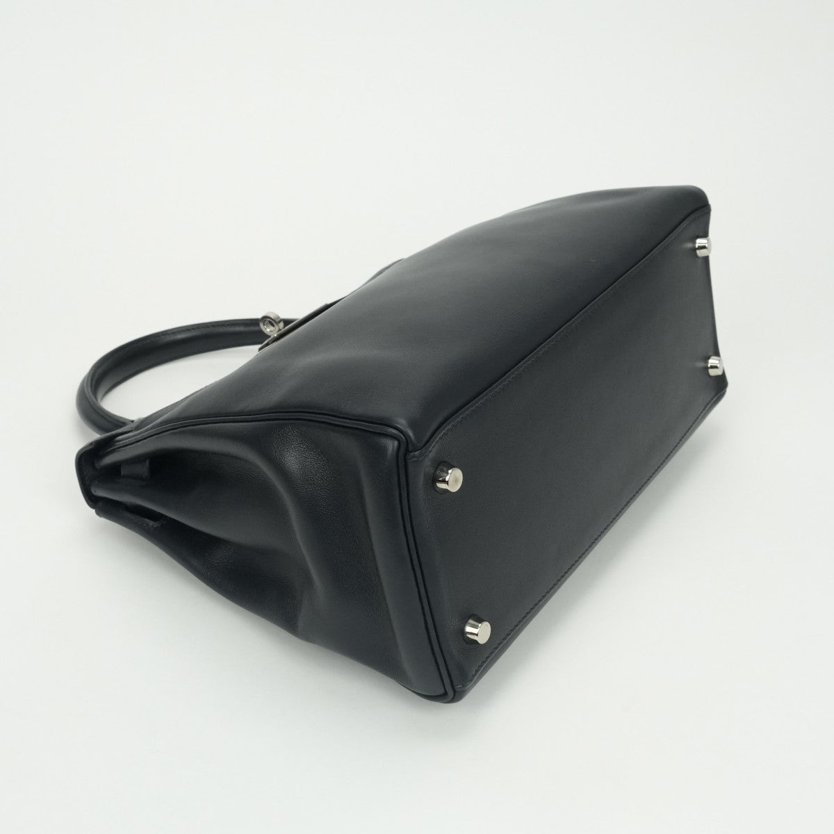 エルメス HERMES ケリー28 ケリー 28 バッグ トートバッグ ショルダーバッグ ヴォーガリバー ブルーインディゴ(推定) Blue Indigo ネイビー Navy 紺 シルバー金具 ハンドバッグ V字金具 新型金具 KELLY