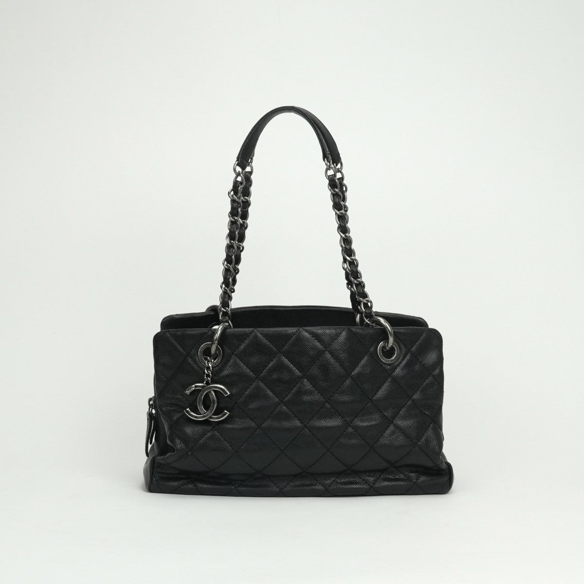 シャネル CHANEL マトラッセ バッグ トートバッグ ショルダーバッグ キャビアスキン ブラック black 黒 シルバー金具（ガンメタリック） ココマーク チェーンショルダーバッグ
