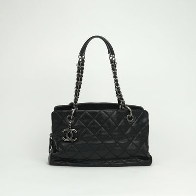 シャネル CHANEL マトラッセ バッグ トートバッグ ショルダーバッグ キャビアスキン ブラック black 黒 シルバー金具（ガンメタリック） ココマーク チェーンショルダーバッグ