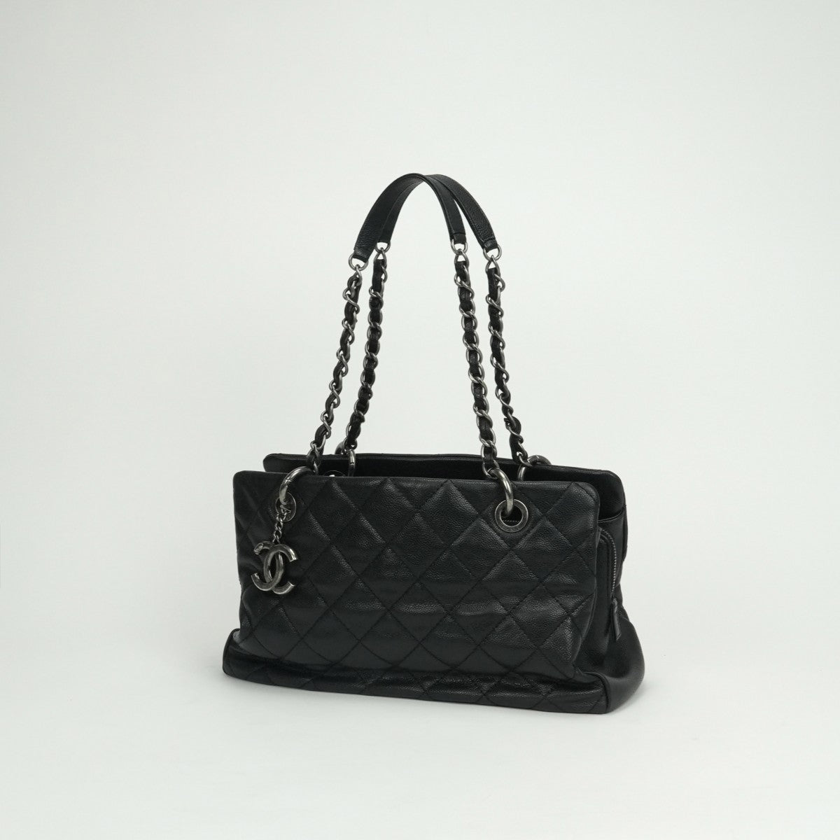 シャネル CHANEL マトラッセ バッグ トートバッグ ショルダーバッグ キャビアスキン ブラック black 黒 シルバー金具（ガンメタリック） ココマーク チェーンショルダーバッグ