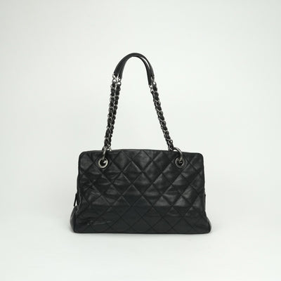 シャネル CHANEL マトラッセ バッグ トートバッグ ショルダーバッグ キャビアスキン ブラック black 黒 シルバー金具（ガンメタリック） ココマーク チェーンショルダーバッグ