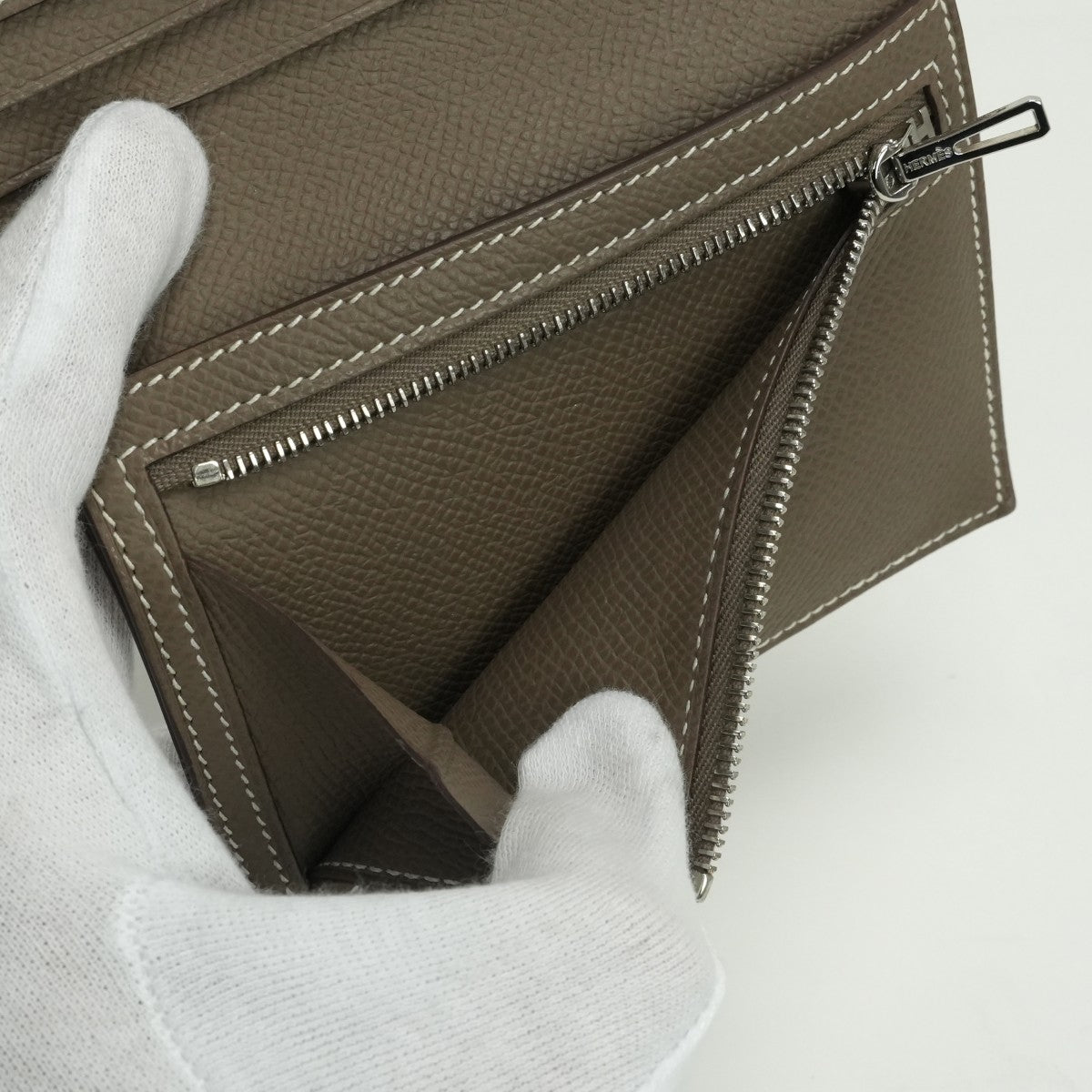 エルメス HERMES ベアンコンパクト ベアン コンパクト 財布 二つ折り財布 ミニ財布 ミニウォレット エプソン エトゥープ Etoupe グレー Gray シルバー金具