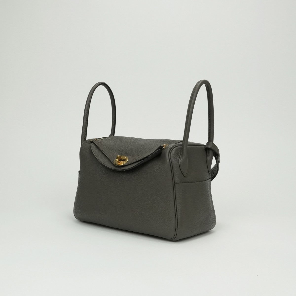 HERMES 爱马仕 Lindy 26 Lindy 26 包袋 手提包 单肩包 Taurillon Clemence Etain 灰色 灰色金色五金 手提包 单肩包 2way