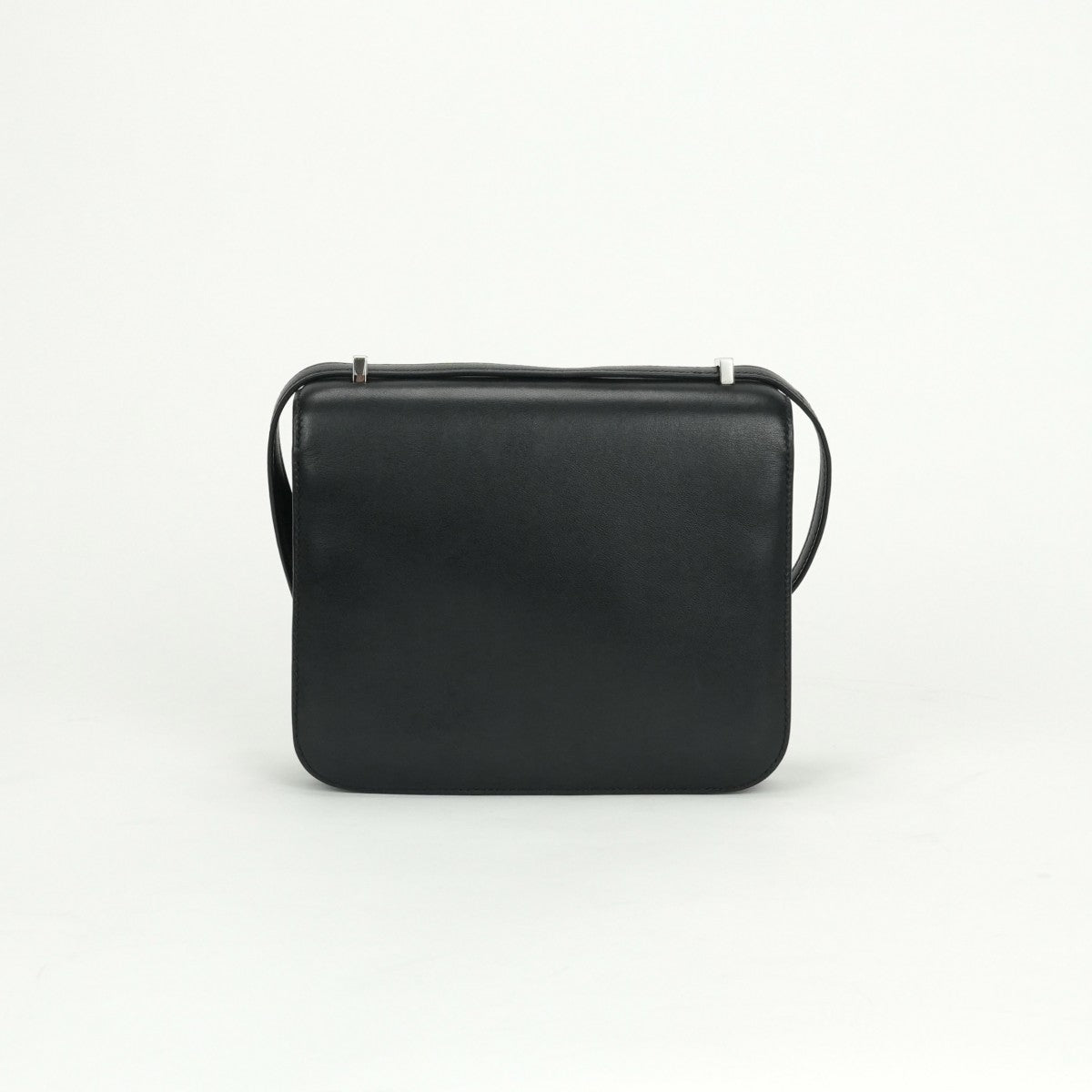 エルメス HERMES コンスタンス3 ミニ18 コンスタンス 3 ミニ 18 コンスタンスミニ コンスタンス18 バッグ ショルダーバッグ エバーカーフ ノワール　noir ブラック Black 黒 シルバー金具 ショルダーバッグ Hバックル