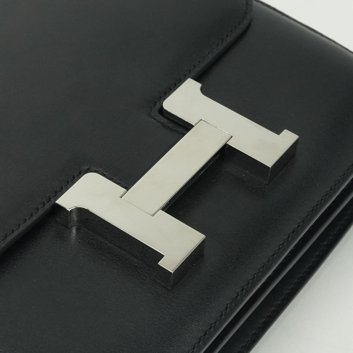 エルメス HERMES コンスタンス3 ミニ18 コンスタンス 3 ミニ 18 コンスタンスミニ コンスタンス18 バッグ ショルダーバッグ エバーカーフ ノワール　noir ブラック Black 黒 シルバー金具 ショルダーバッグ Hバックル