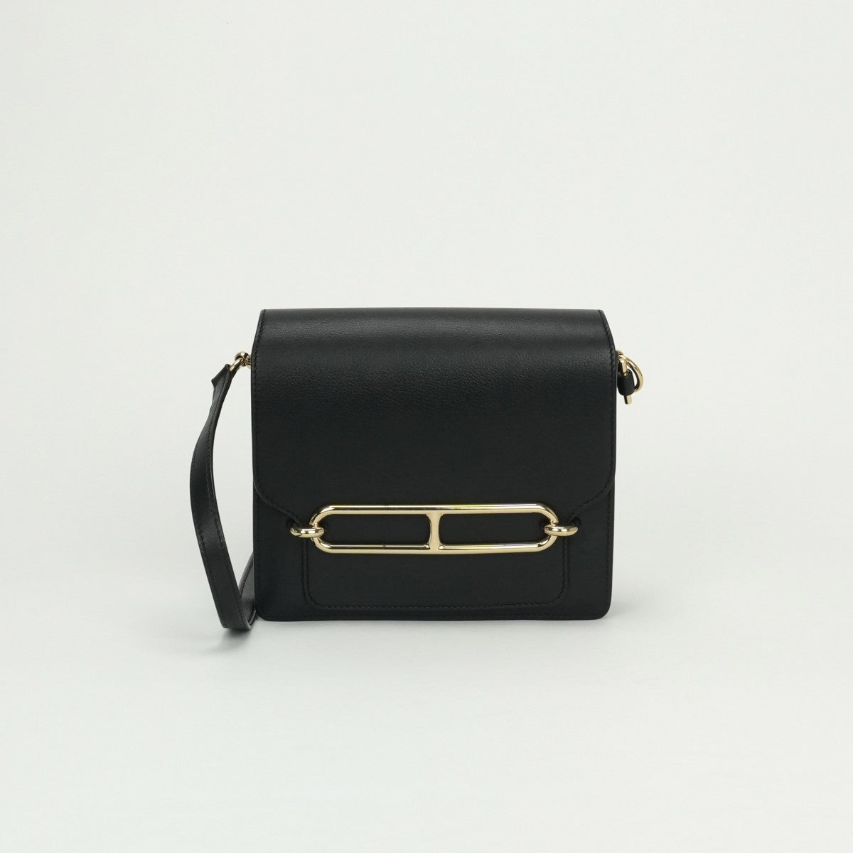 エルメス HERMES サックウロウリスミニ サックウロウリス ミニ バッグ ショルダーバッグ エバーカラー ノワール Noir ブルーインディゴ Blue Indigo ブラック Black ネイビー Navy 黒 紺 ゴールド金具