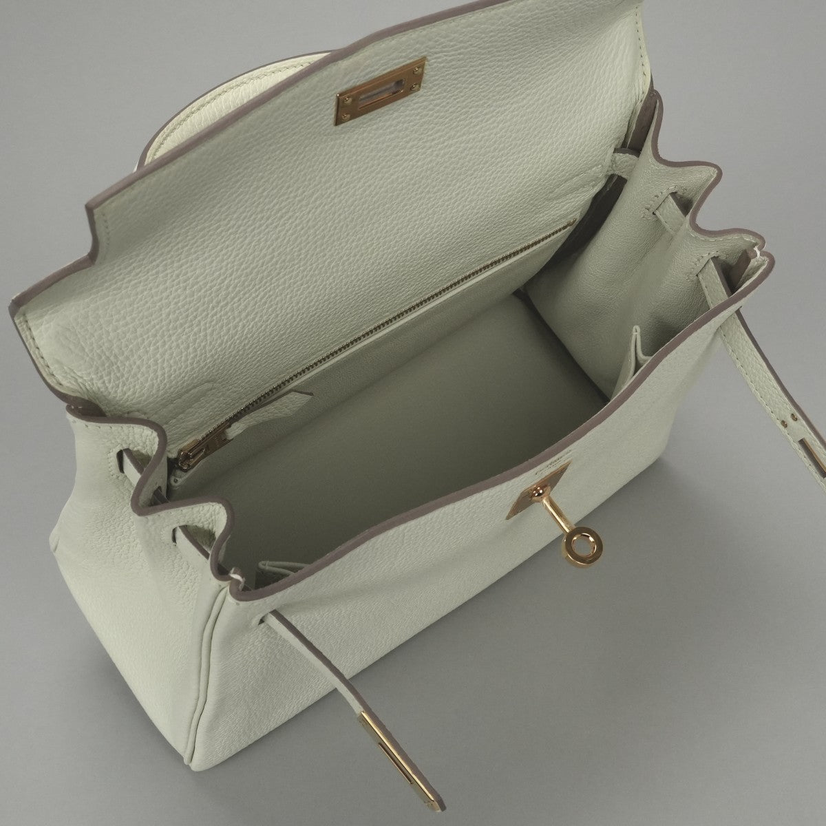 HERMES 爱马仕 Kelly 25 Kelly 25 包袋 托特包 单肩包 Togo 蘑菇白色 白金五金 手提包 2Way V 形五金