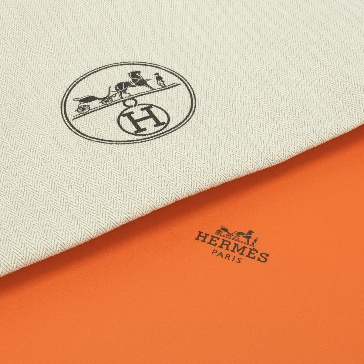 HERMES 헤르메스 Double sens 36 Double sens 36 더블 센스 36 Double sens 45 가방 토트백 토리옹 클레망스 골드 골드 딥 블루 브라운 브라운 블루 블루 핸드백 리버시블