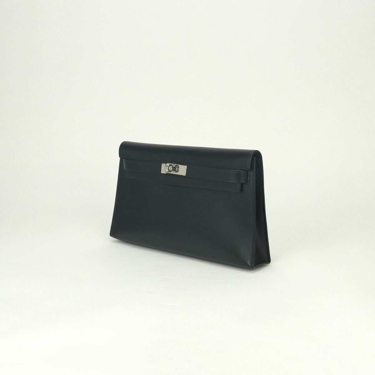 【希少】HERMES クラッチバッグ パン 黒 エルメス HERMES ケリークラッチ ケリー クラッチ バッグ クラッチ