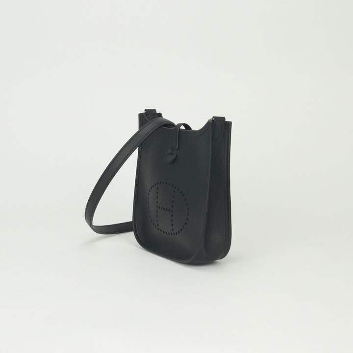 HERMES エヴリン TPM ブラック ショルダーバッグ　シルバー金具 エルメス HERMES エブリンTPM バッグ ショルダーバッグ エプソン