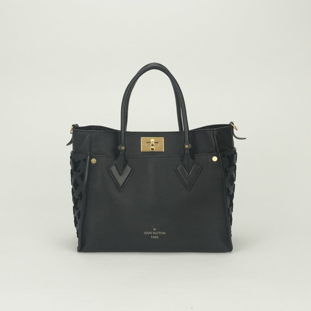 レザー製ハンドバッグとトートバッグ　まとめ売り　LOUIS VUITTON 等 ルイヴィトン LOUIS VUITTON オンマイサイドMM オンマイサイド MM