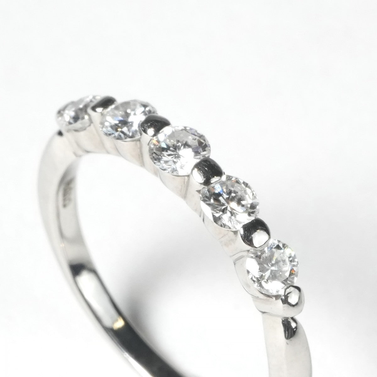 ダイヤモンド 0.52ct Pt900 リング 指輪 – H3（エイチスリー）