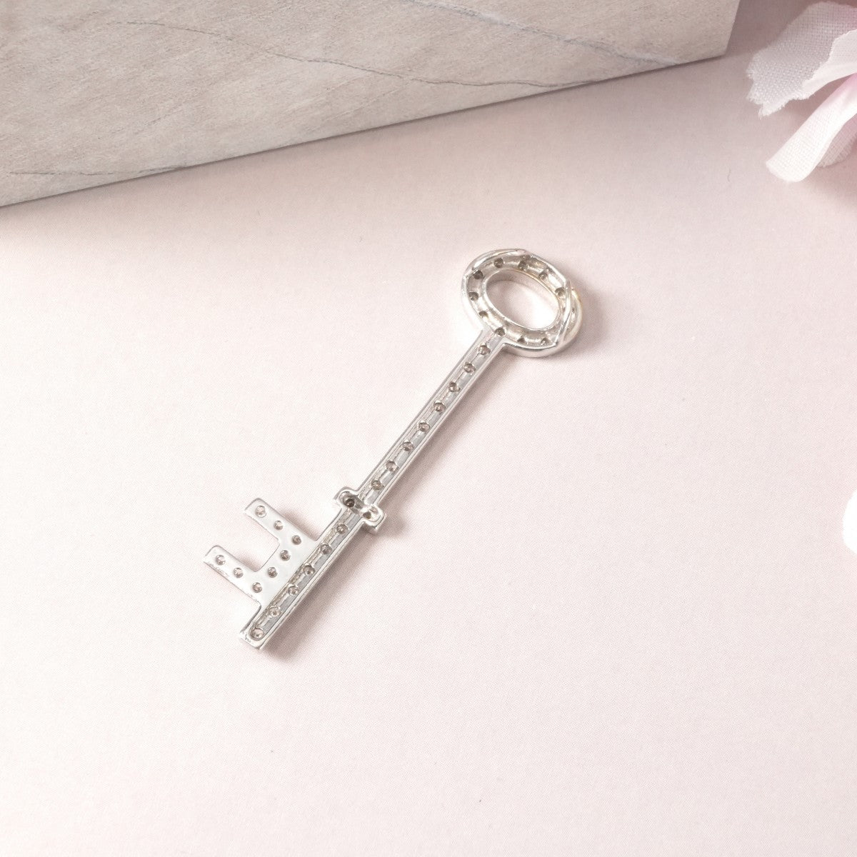 ダイヤモンド 0.35ct K18WG ネックレス ペンダント チョーカー – H3 
