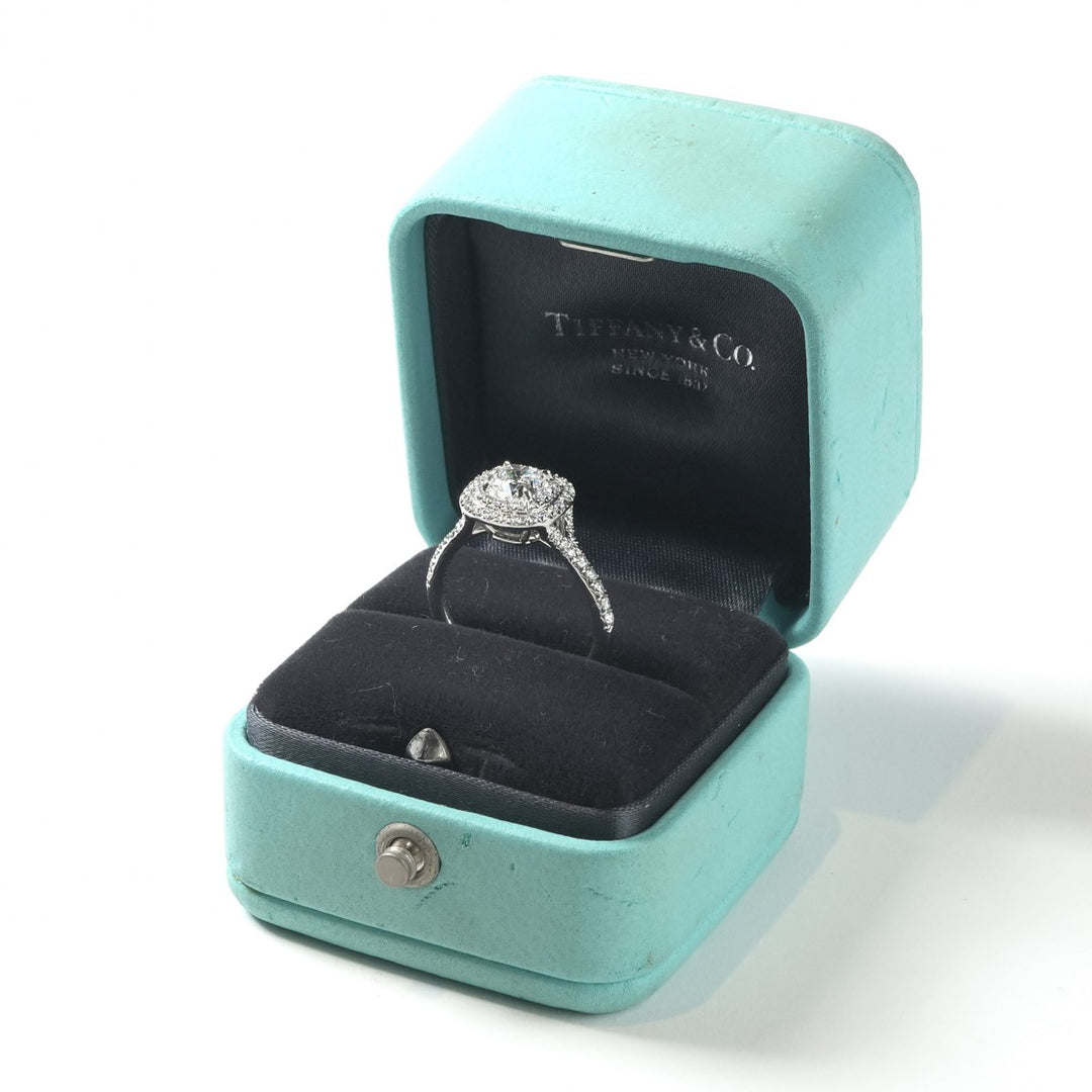 ティファニー TIFFANY&Co. ソレスト クッションカット ダブル ヘイロー
