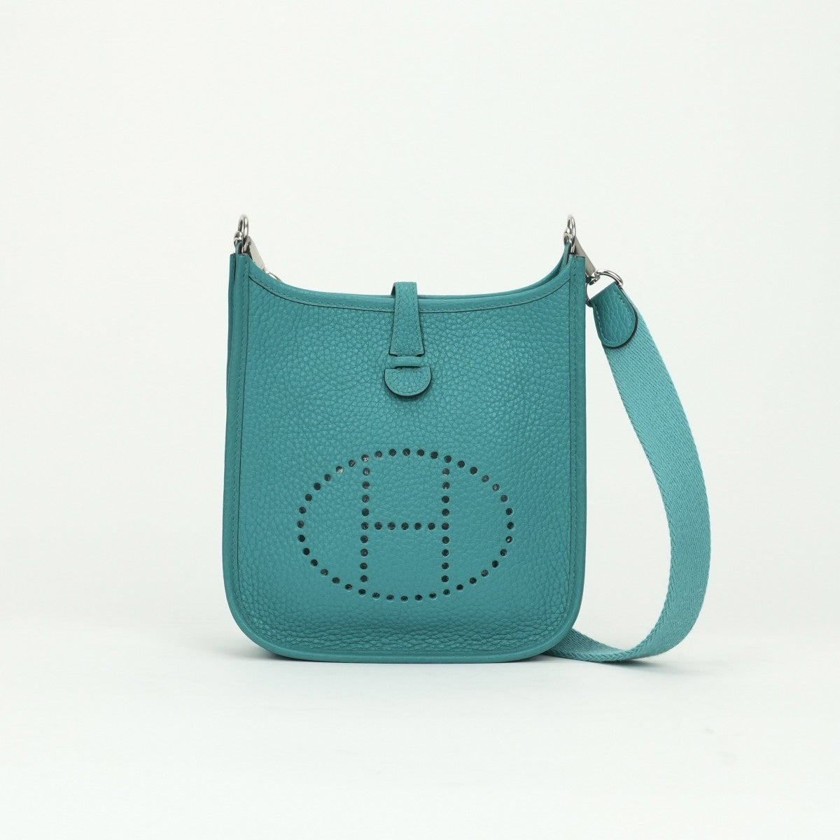 HERMES HERMES Evelyne tpm amazon Evelyne TPM Evelyne TPM Mini Evelyn Bag Tote Bag Shoulder Bag Toryon Clemence Blue Paon Blue Blue Silver Hardware HERMES Evelyne TPM Mini Evelyn