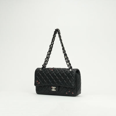 シャネル CHANEL マトラッセ25 マトラッセ 25　てんとう虫　テントウムシ　シングルフラップ　ダブルチェーン　チェーンショルダーバッグ バッグ ショルダーバッグ ラムスキン ブラック Balck 黒 シルバー金具 Sフラップ　Wチェーン　ココマーク　2wayバッグ