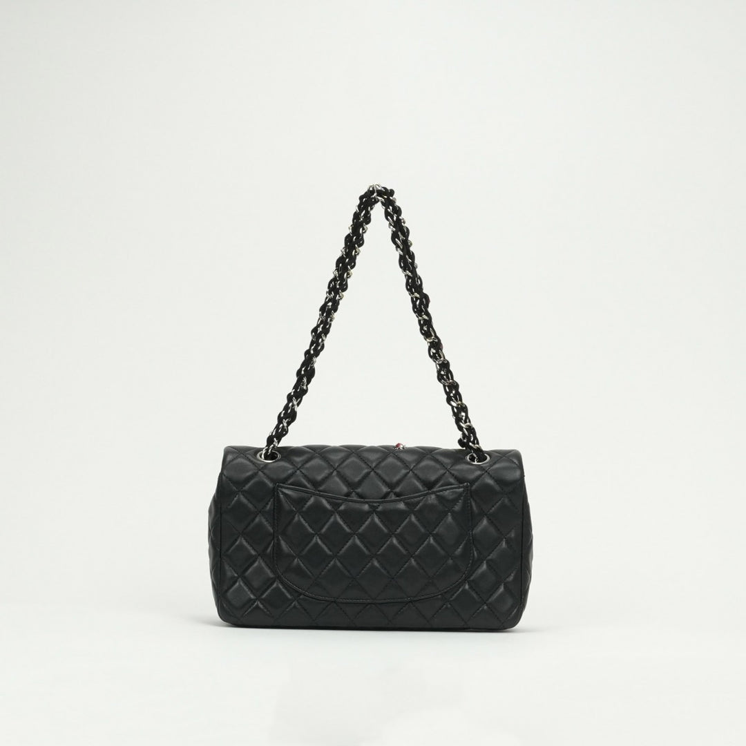 シャネル CHANEL マトラッセ25 マトラッセ 25　てんとう虫　テントウムシ　シングルフラップ　ダブルチェーン　チェーンショルダーバッグ バッグ ショルダーバッグ ラムスキン ブラック Balck 黒 シルバー金具 Sフラップ　Wチェーン　ココマーク　2wayバッグ CHANEL シャネル マトラッセ 25 ダブルフラップ チェーンショルダーバッグ