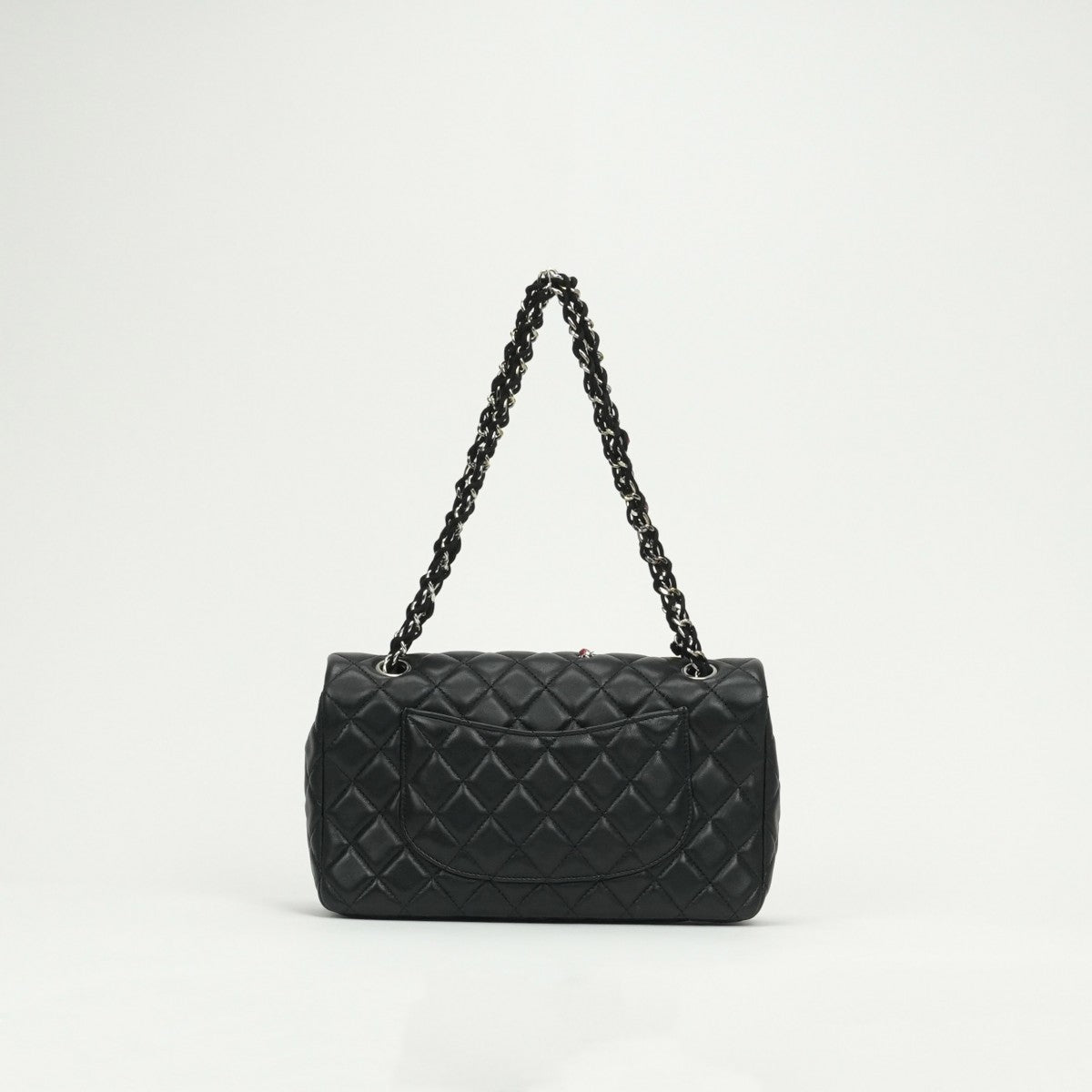 シャネル CHANEL マトラッセ25 マトラッセ 25　てんとう虫　テントウムシ　シングルフラップ　ダブルチェーン　チェーンショルダーバッグ バッグ ショルダーバッグ ラムスキン ブラック Balck 黒 シルバー金具 Sフラップ　Wチェーン　ココマーク　2wayバッグ