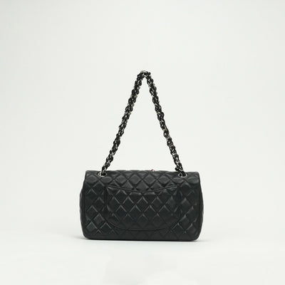 シャネル CHANEL マトラッセ25 マトラッセ 25　てんとう虫　テントウムシ　シングルフラップ　ダブルチェーン　チェーンショルダーバッグ バッグ ショルダーバッグ ラムスキン ブラック Balck 黒 シルバー金具 Sフラップ　Wチェーン　ココマーク　2wayバッグ