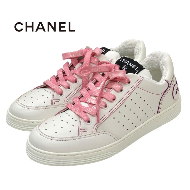 シャネル CHANEL レザー ホワイト ピンク 白 未使用 ロゴ 靴 シューズ