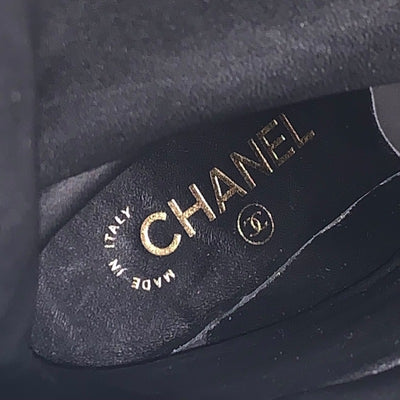シャネル CHANEL ブーツ ロングブーツ 靴 シューズ ココマーク チェーン ウェッジソール スエード ブラック 黒